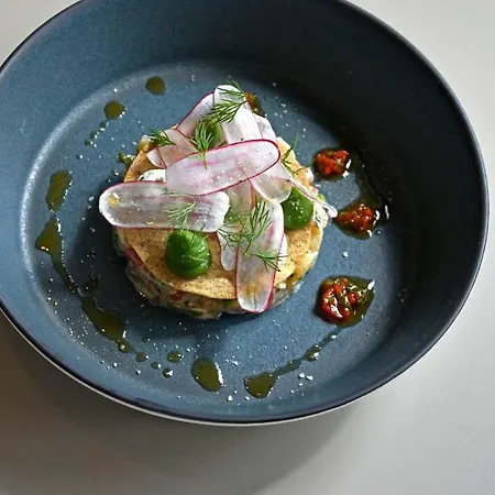 & Restaurant Sodade Отель Шодз-Эг
