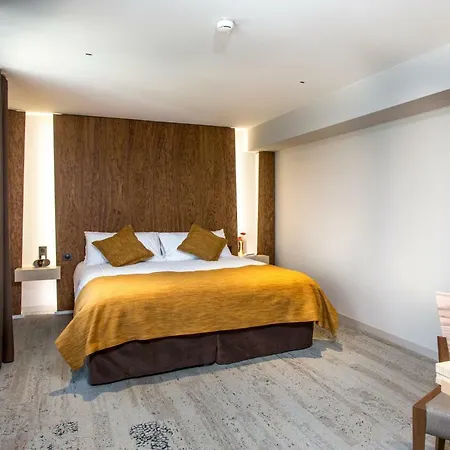 מלון & Restaurant Sodade 4*